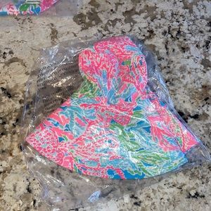 NWOT Lilly Pulitzer let’s cha cha cha beach hat